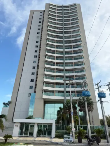 Imóvel para aluguel de 30 metros quadrados, com 1 quarto, em Edson Queiroz - Fortaleza - C