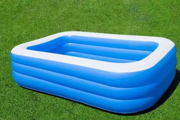 Piscina retangular de 302 litros