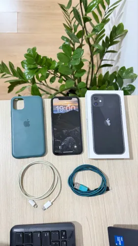 iPhone 11 64gb