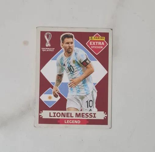 Figurinha Messi Extra Legend Bordô Base Copa do Mundo Qatar 2022