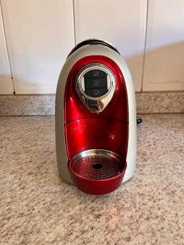 CAFETEIRA 3 CORAÇÕES 