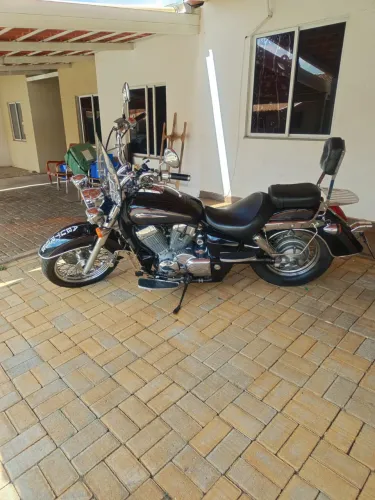 Honda shadow 750 relíquia