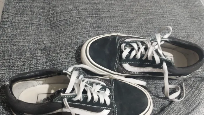 Tênis ? vans original N.35