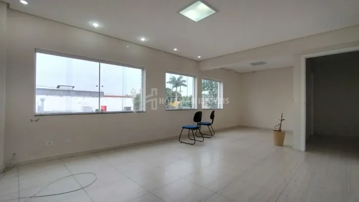 Prédio com salas comerciais para venda no bairro oswaldo cruz em são caetano do sul!