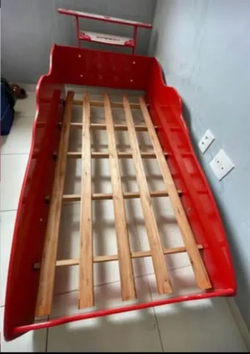 Cama tamanho solteiro formula 1.