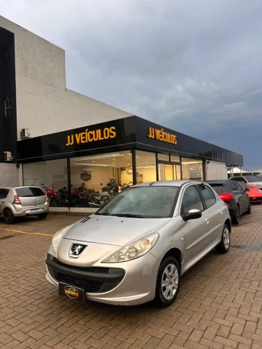 Peugeot 207 XR 1.4 Flex 8V 5P 2009