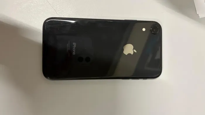 IPHONE XR  PRETO 64 GB