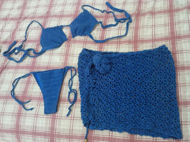 Biquíni com saída de praia crochê 
