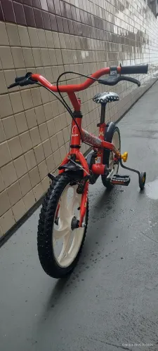 Bicicleta infantil aro 16 em ótimo estado, pegar e andar