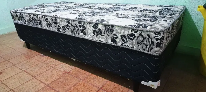 Cama Box Solteiro Ótima Qualidade!