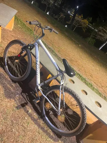 Athor aro 26