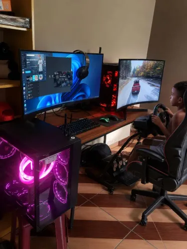 PC GAMER RYZEN 9 32GB DD5 RTX 5060 ZOTAC 2T SSD M2