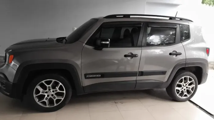 Jeep Renegade Sport 1.8 4X2 Flex 16V Mec. 2018