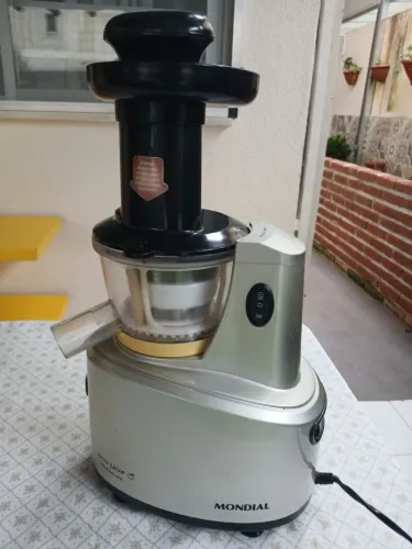 Centrífuga Slow Juicer Premium - Mod Sj-01 Mondial 127 V - Extrator De Suco Baixa Rotação