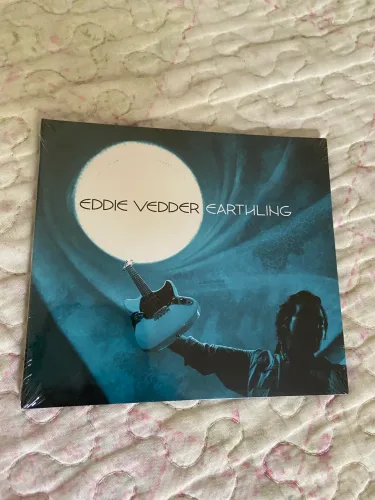 CD Eddie Vedder ?Earthling? (Lacrado - Digipack)