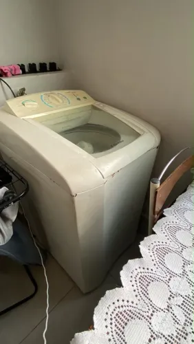 Vendo máquina de lavar 9kg