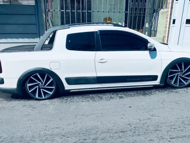 Volkswagen Saveiro Cross 1.6 T.flex 16V CD 2015