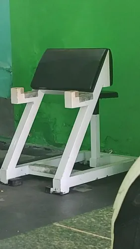 Banco p bíceps