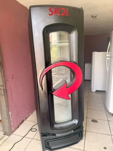 Expositor de bebidas gelopar 220w entrego
