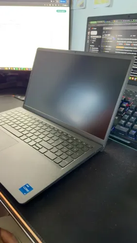 VENDO Notebook DELL Inspiron 15 (Intel/Win11)