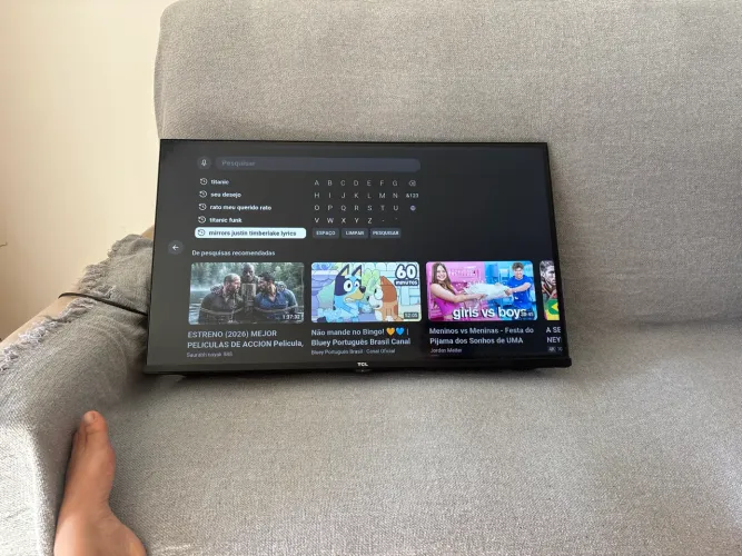 Smart tv 32 polegadas com controle remoto 