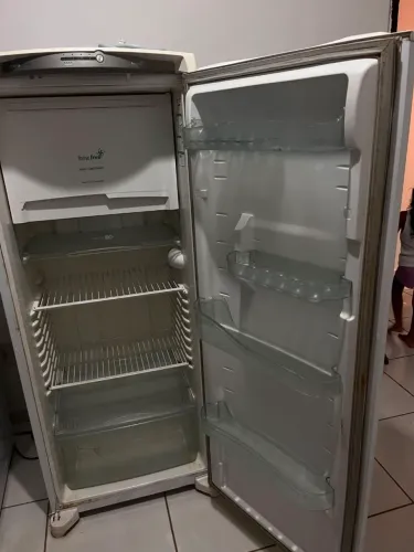 Geladeira consul