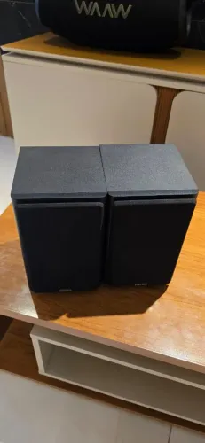 Monitor de Áudio Edifier R1000T4 24W RMS - Excelente Estado
