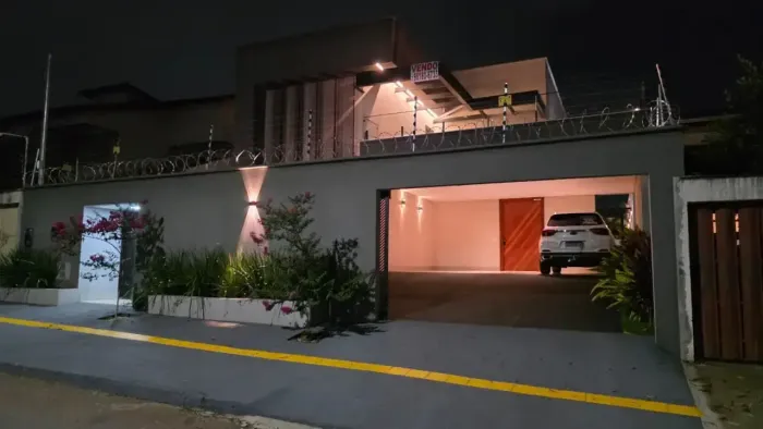 VENDE-SE CASA DE ALTO PADRÃO codigo: 367643