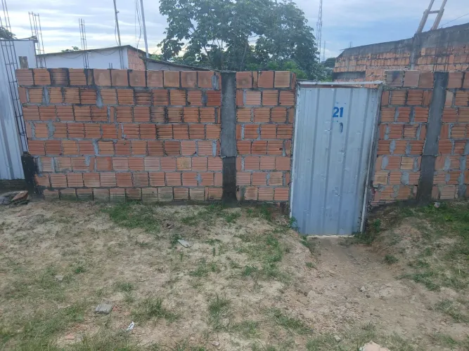 Vendo essa casa 9por 25