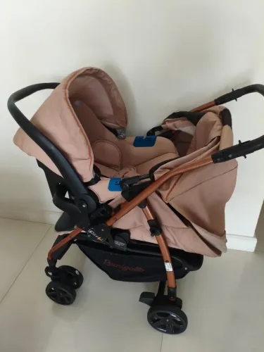 Carrinho de bebê