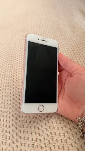 iPhone 7