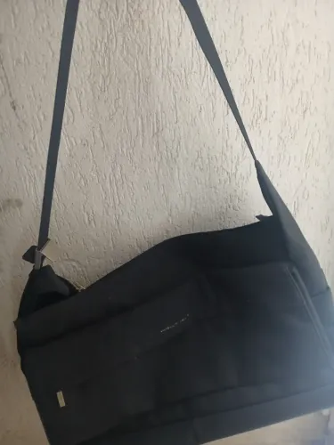 Bolsa mala de ombro Beneton + pasta couro brinde