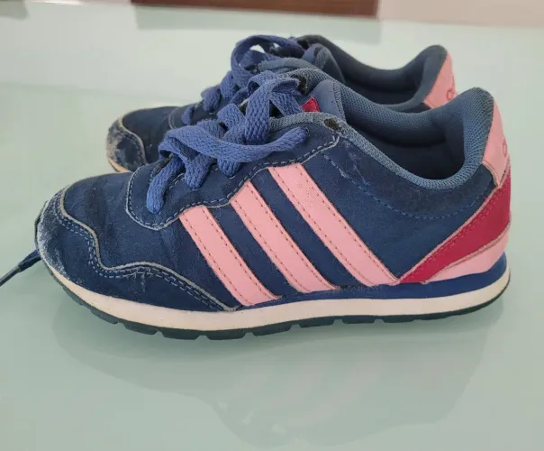 Tenis adidas infantil