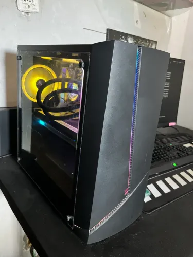 PC GAMER RTX5060