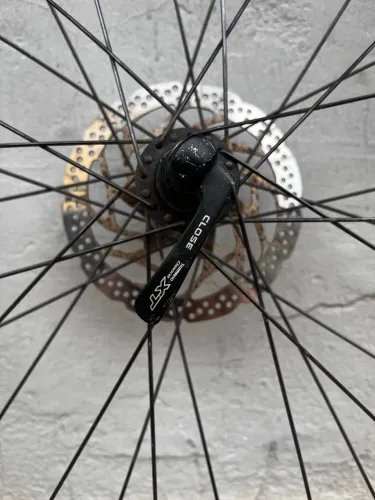 Par de Rodas Aro 26 Mavic 317 Disc + Cubos Shimano Deore XT (Leia Descrição)