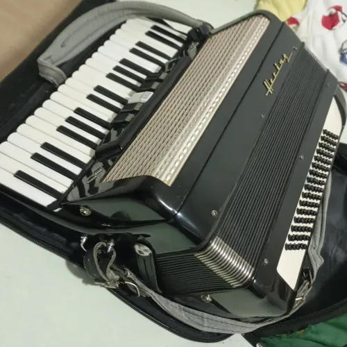 Acordeon Hering microfonado