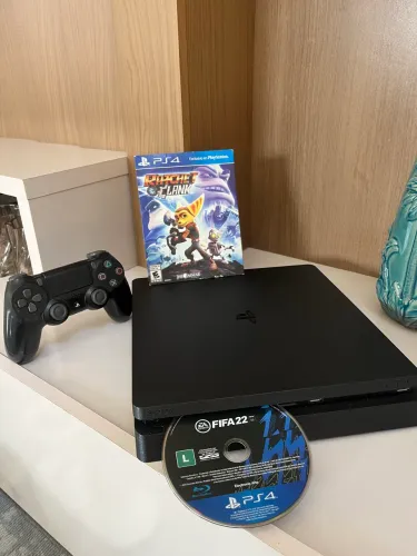 PS4 SLIM 500GB 1 CONTROLE 2 JOGOS 