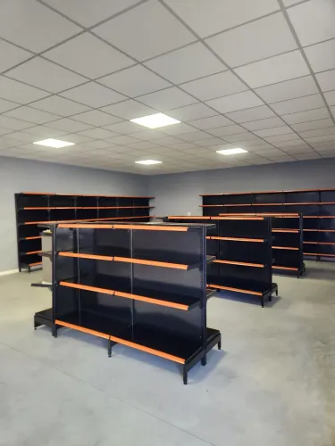 Gôndolas para comércio  a pronta entrega 