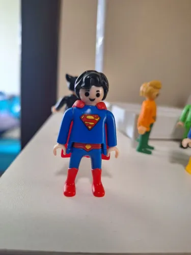 Supermal playmobil dc kinder ovo liga da justiça