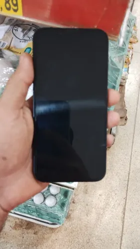 iPhone 13 Pra sair hoje *