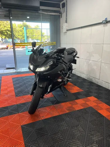 Yamaha R15 2024 - REVISADA E NOVA - 15K KM
