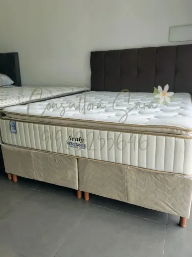 CAMA DE LUXO QUEEN SEALY RESISTANCE