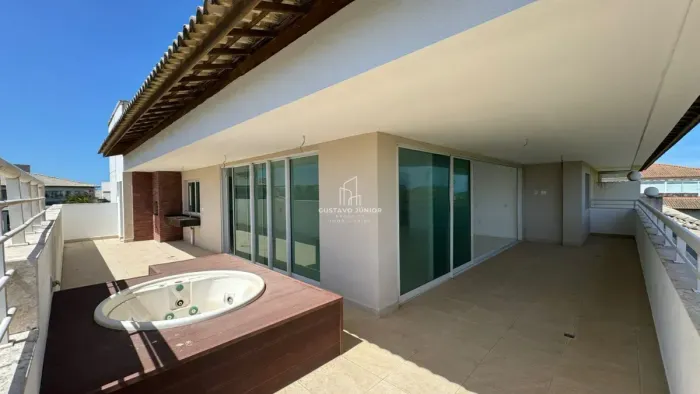 Cobertura à venda tem 203m² com 04 quartos, 04 vagas no Porto das Dunas - Aquiraz - CE