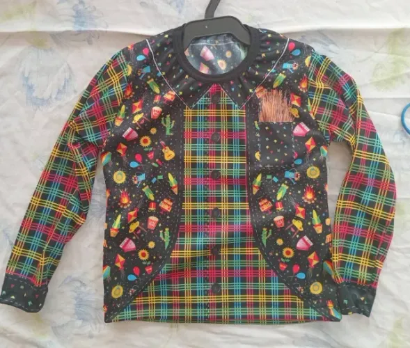 Camiseta xadrez festa junina tam 2- NOVAS 