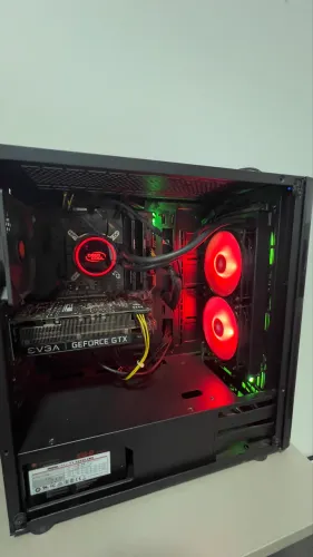 Pc Gamer - Leia a descrição
