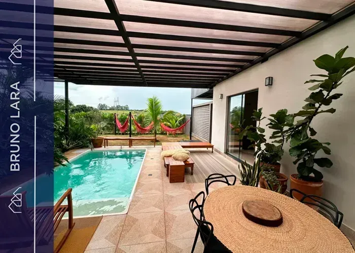 Casa à venda no Condomínio Fazenda do Mirante em Igarapé.