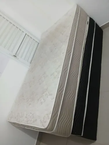Cama de solteirão + colchão spring pocket