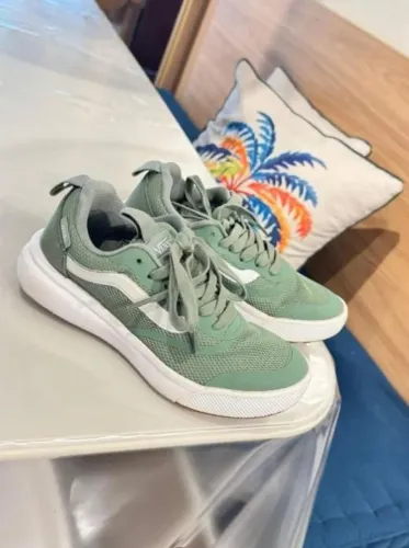 Tênis Vans original 34 verde