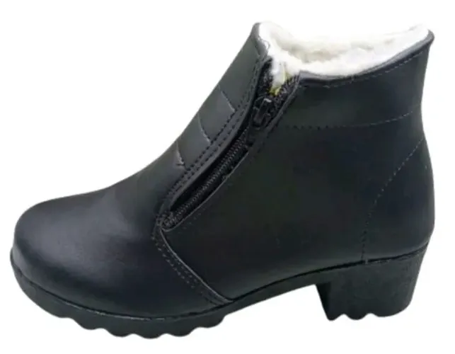 Bota feminina coturninho