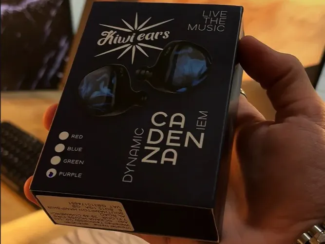 IEM KIWIEARS CADENZA (Novo)